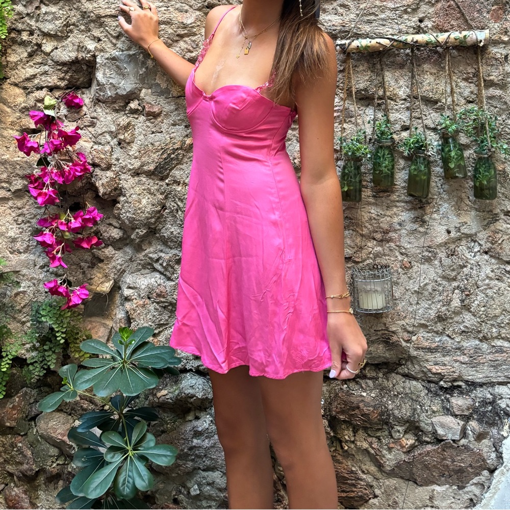 Pink dress
